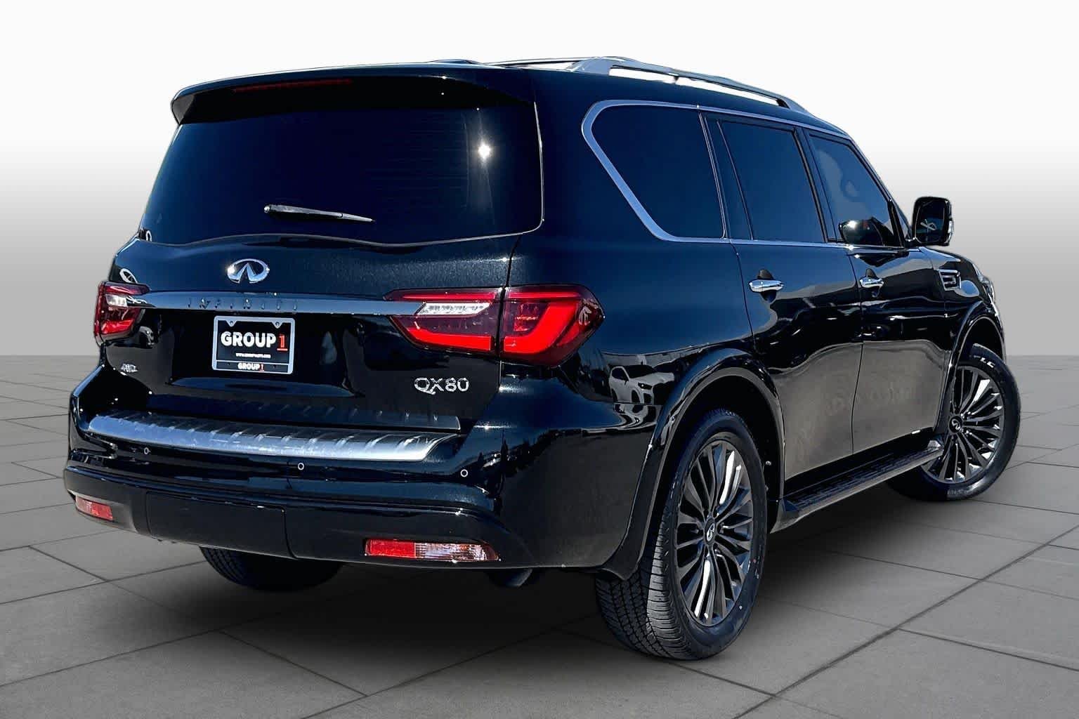 Used 2024 Mineral Black INFINITI PREMIUM SELECT image 13