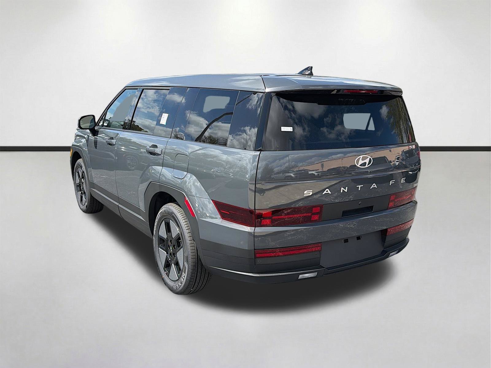 New 2026 Ecotronic Gray Hyundai SE image 44