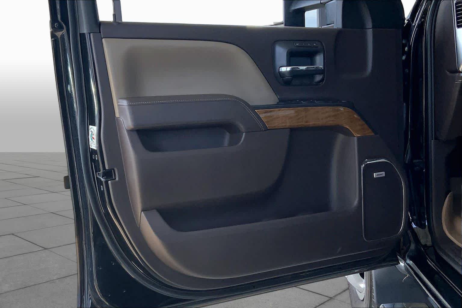Used 2015 Black Chevrolet LTZ image 21