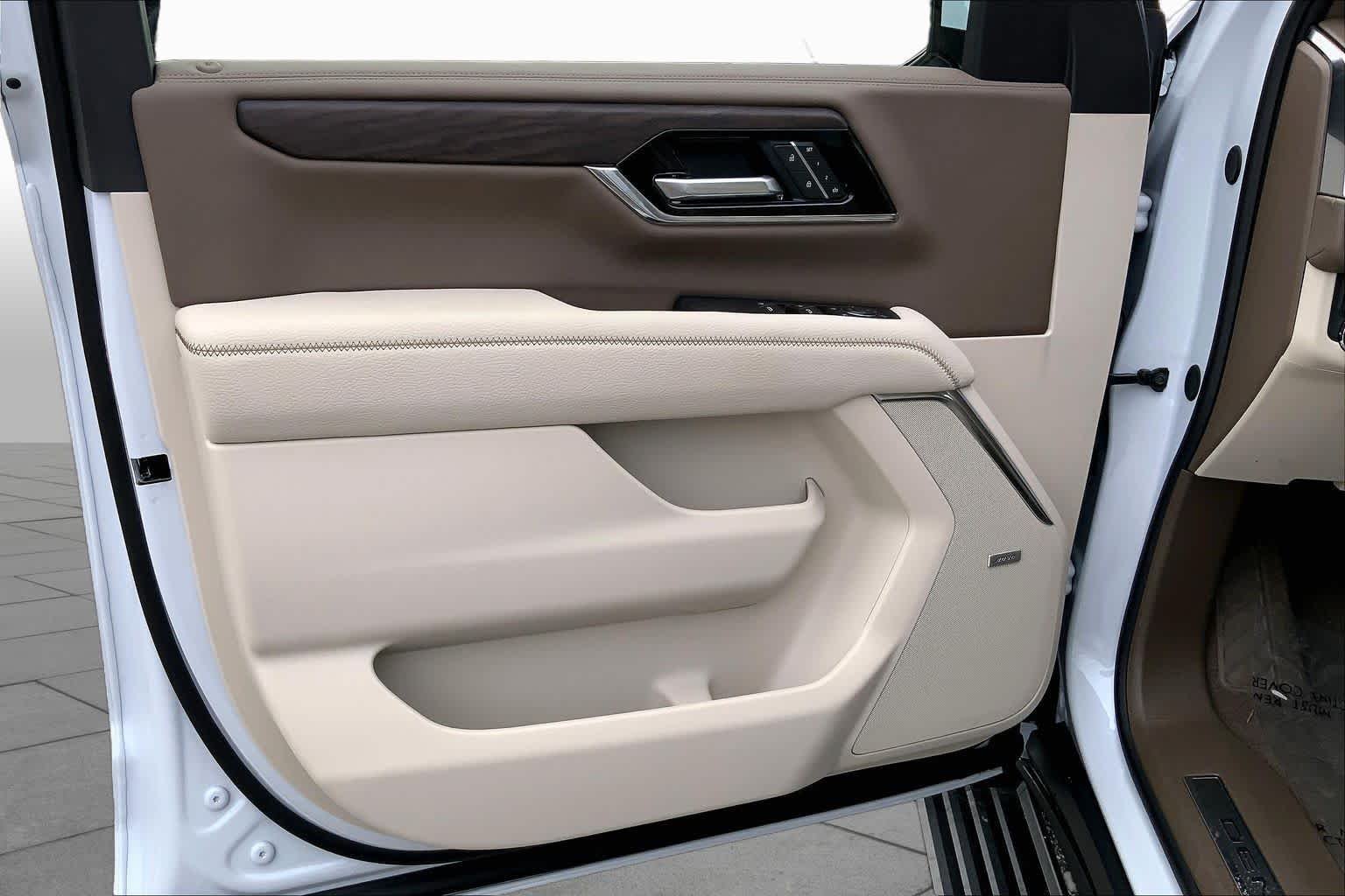 New 2026 Glacier White Tricoat GMC Denali image 10
