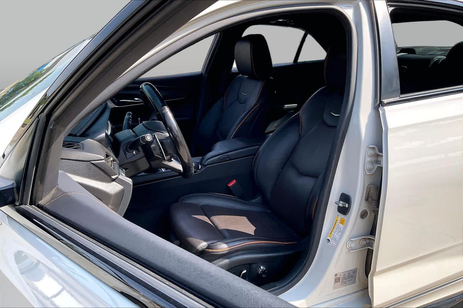Used 2023 Rift Metallic Cadillac  image 8