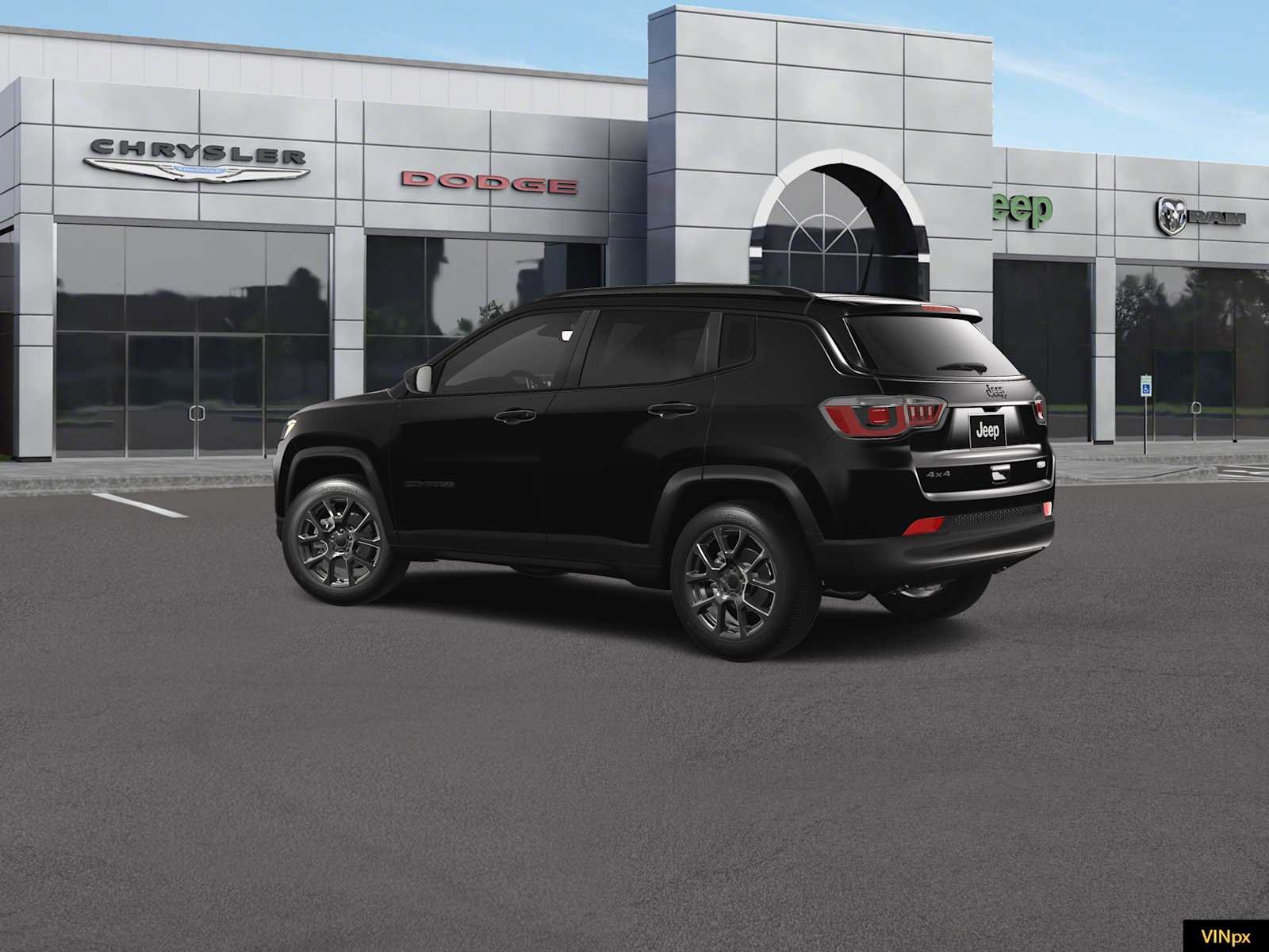 New 2026 Diamond Black Crystal Pearl-Coat Exterior Paint Jeep Latitude image 4