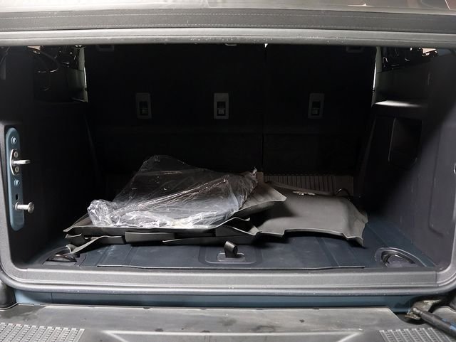 Used 2022 Area 51 Ford Black Diamond image 32