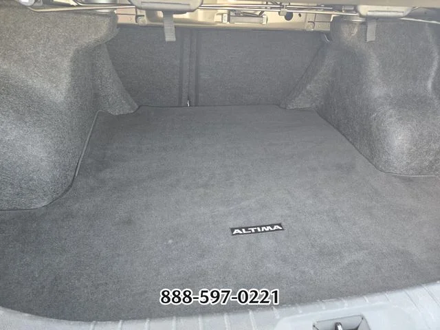 Used 2023 Gray Nissan 2.5 SV image 17