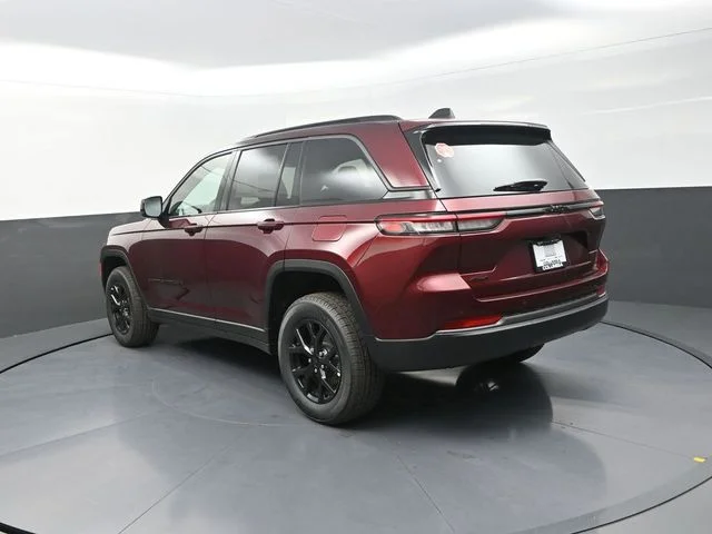 New 2026 Velvet Red Pearlcoat Jeep Altitude image 7