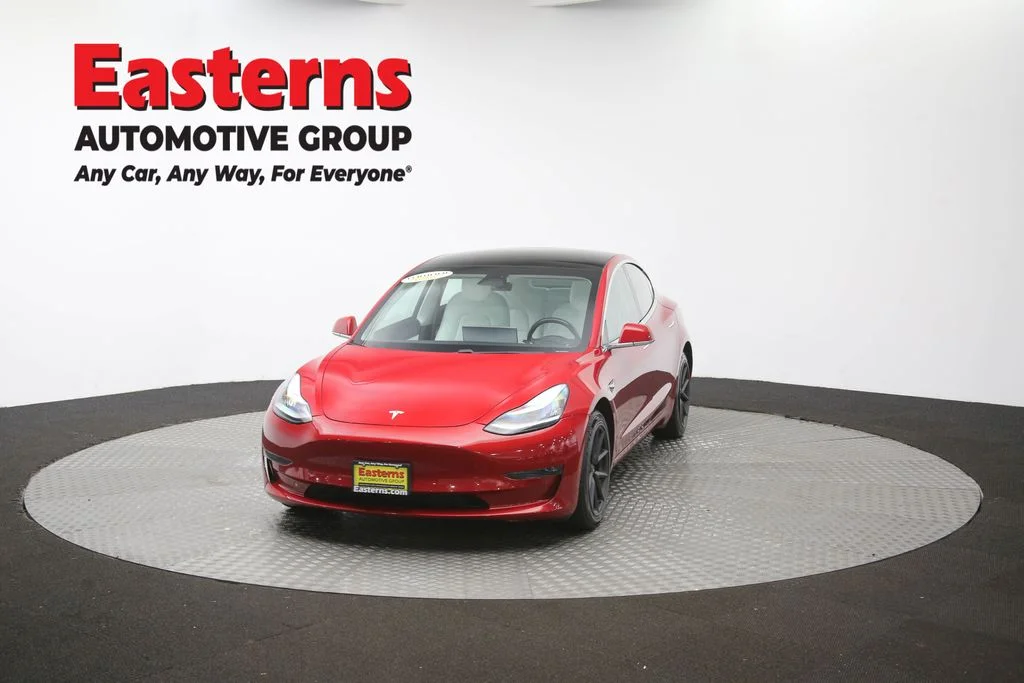 Used 2018 Red Tesla Long Range image 51