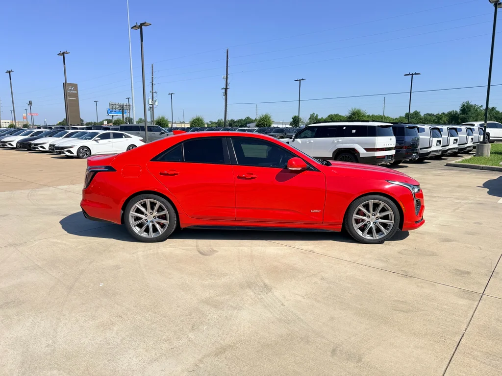 Used 2021 Velocity Red Cadillac V-Series image 5
