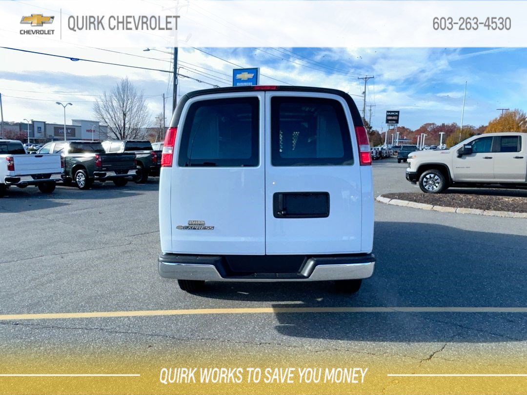 2025 Chevrolet Express Cargo Work Van - Photo 7