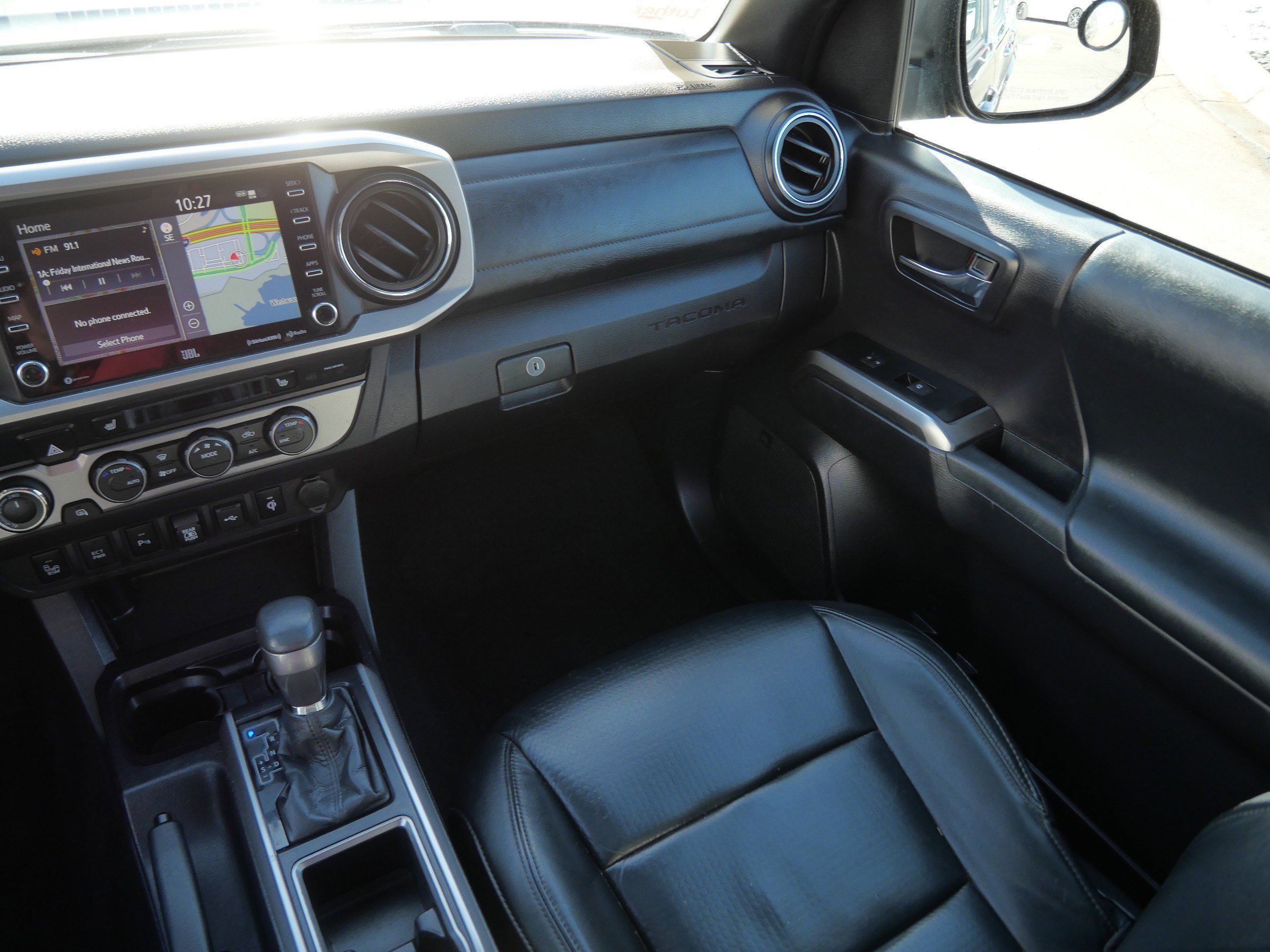 2021 Toyota Tacoma Limited - Photo 11