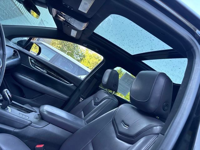 Used 2017 Stellar Black Metallic Cadillac Luxury AWD image 16