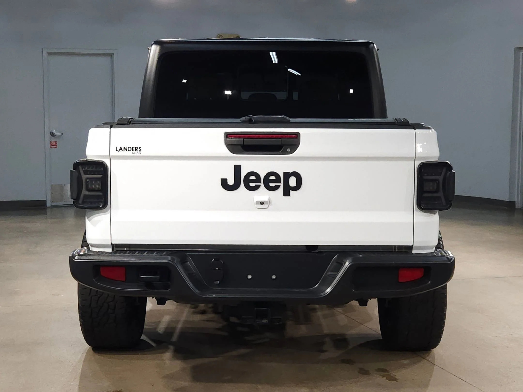 Used 2023 Bright White Clearcoat Jeep Sport S image 6