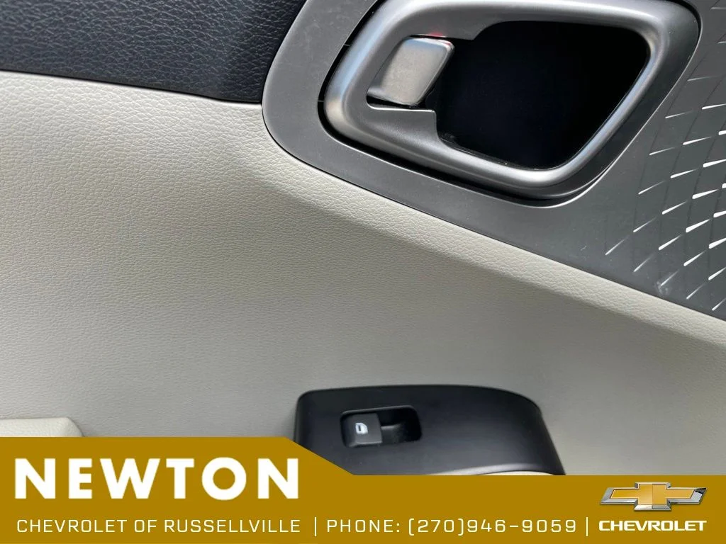 Used 2025 Gray Kia LX image 36