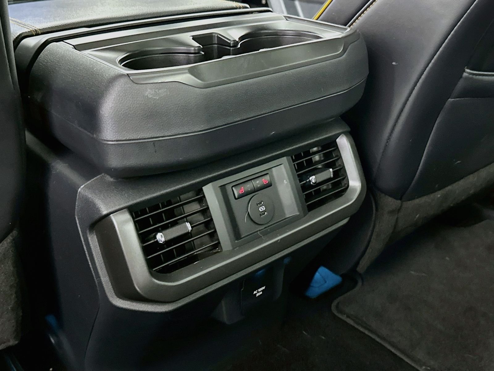 Used 2025 White Ford Tremor image 27