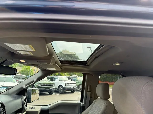 Used 2018 Blue Ford XLT image 10