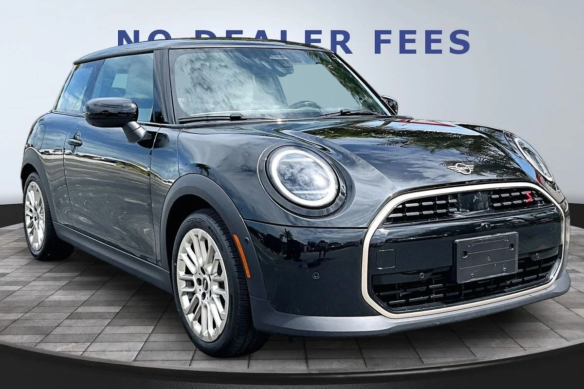 Used 2025  MINI Cooper S image 3