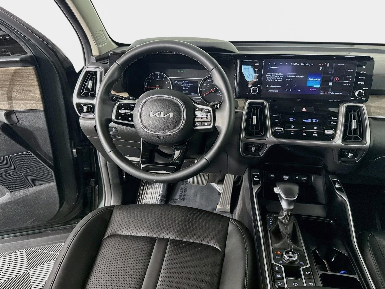 Used 2023 Aruba Green Kia X-Line EX image 24