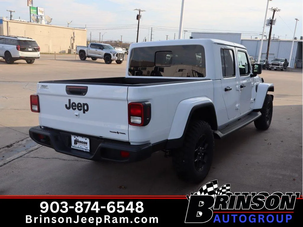 New 2026 Bright White Clearcoat Jeep Texas Trail image 5