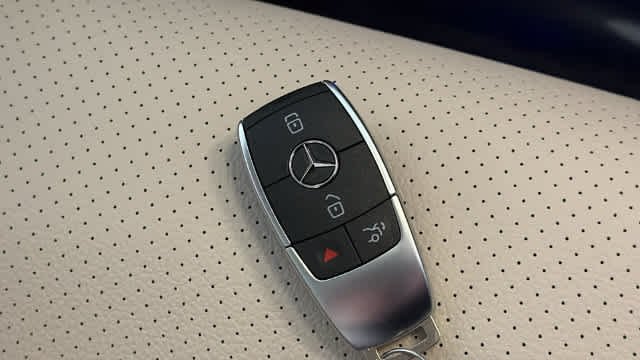 Certified Used 2026 Selenite Grey Metallic Mercedes-Benz GLE 450 image 39