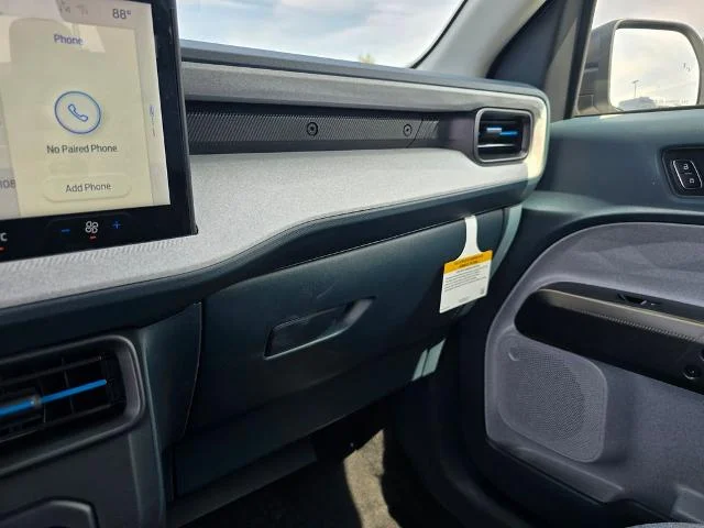 New 2026 Oxford White Ford XLT image 51