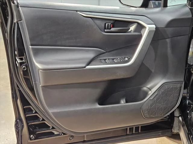 Certified Used 2025 MIDNIGHT BLACK METAL Toyota  image 20
