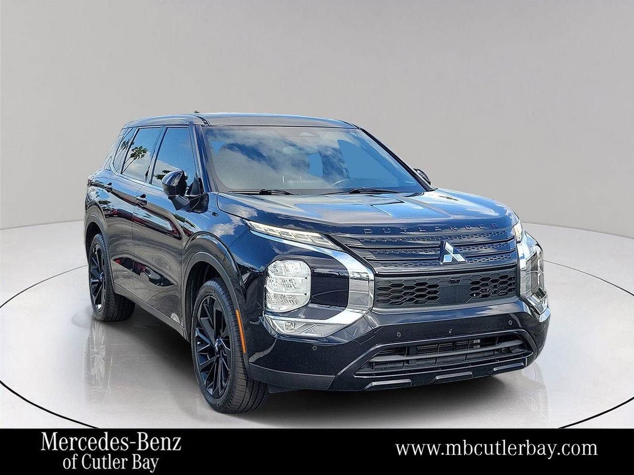 2022 Mitsubishi Outlander Black Edition