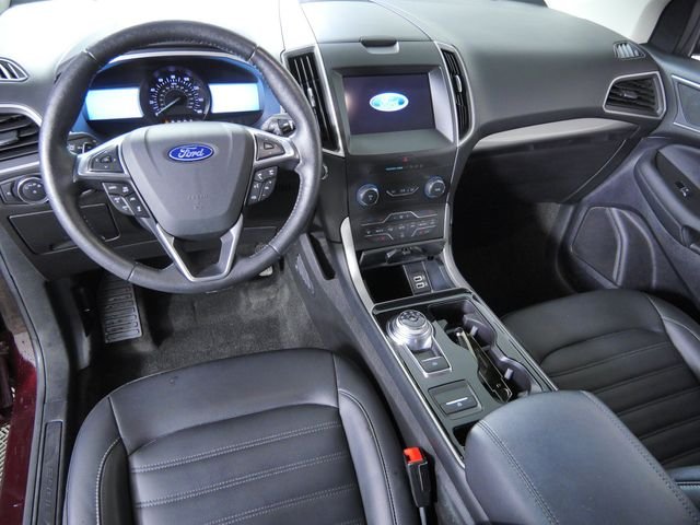 Used 2019 Red Ford SEL image 4