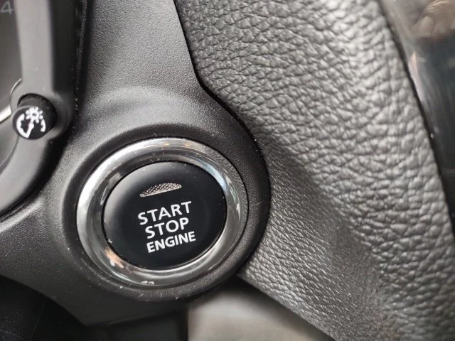 Certified Used 2024 White Mitsubishi  image 16