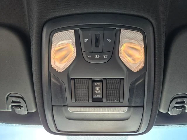Used 2022 Silver Ram Tradesman image 26