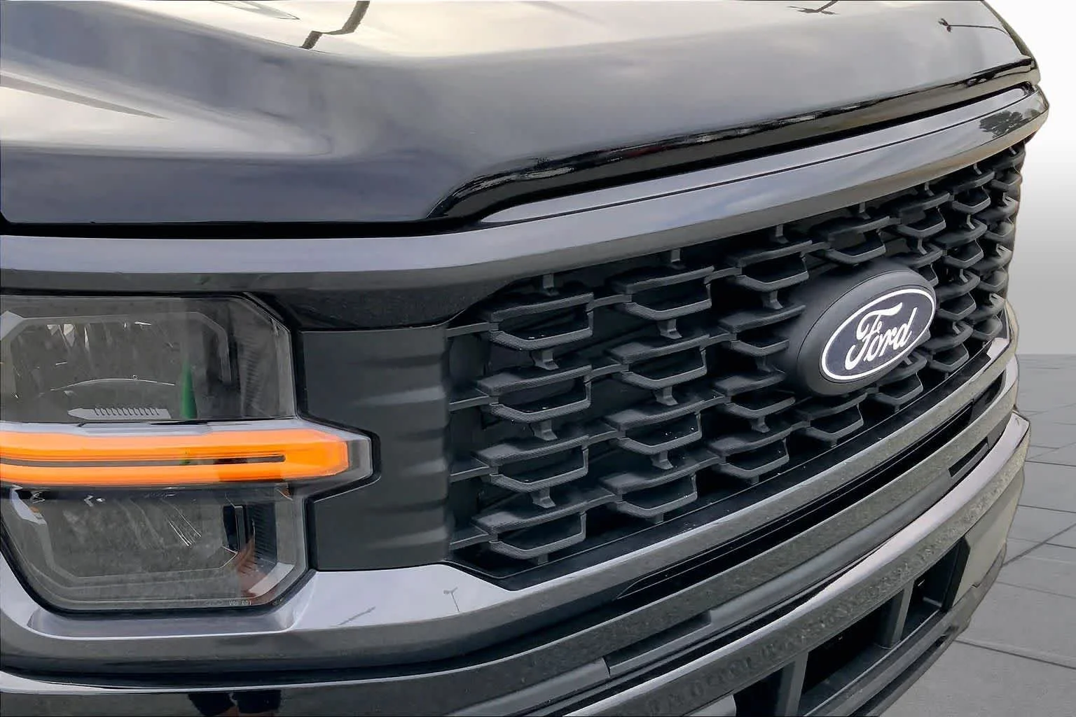 Used 2025 Agate Black Ford STX image 45
