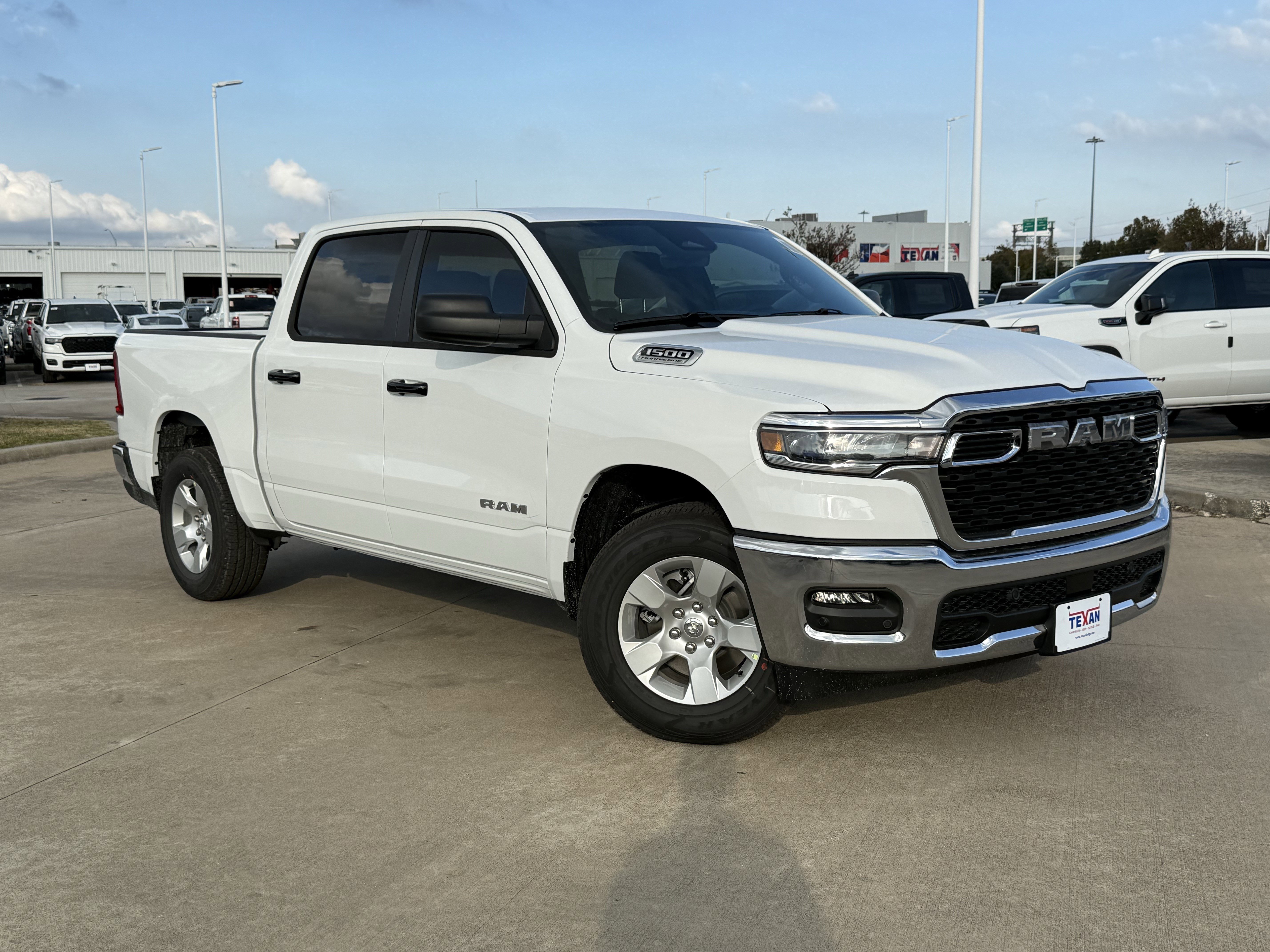 New 2026 Bright White Clear-Coat Exterior Paint RAM Lone Star image 2