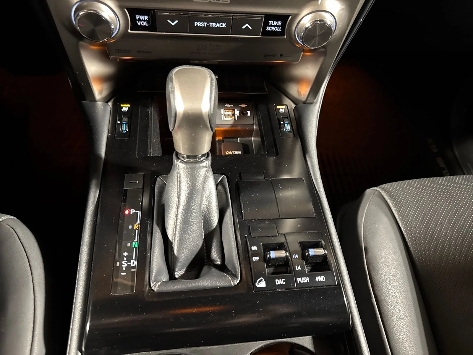 Used 2021 Gray Lexus 460 image 24