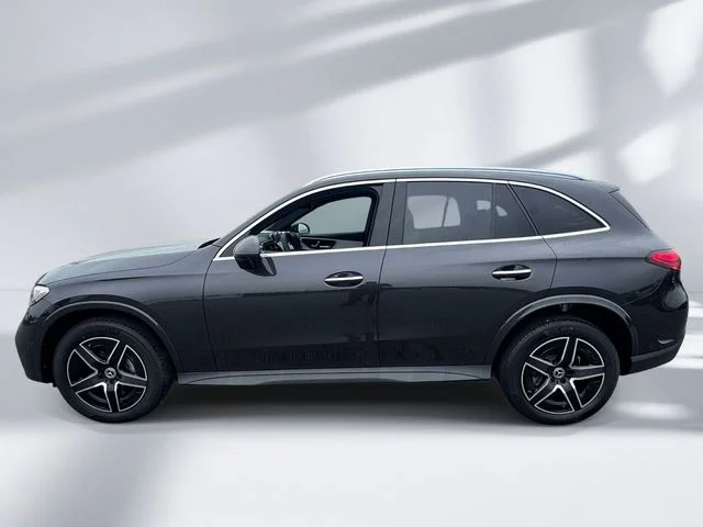 New 2026 Graphite Grey Metallic Mercedes-Benz GLC 300 image 3