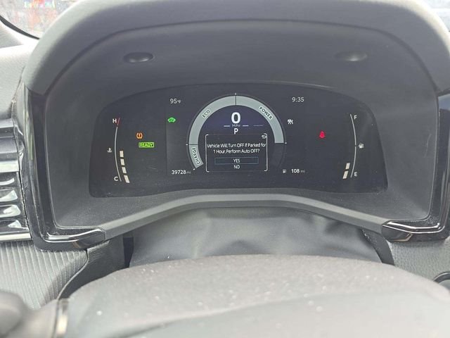 Used 2025 Ice Toyota SE image 8