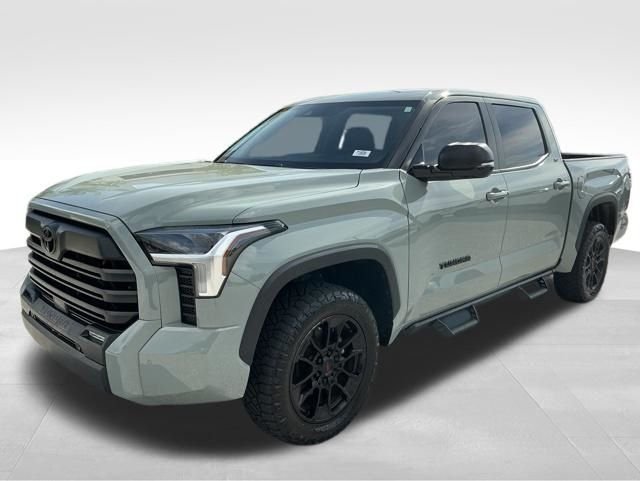 Used 2024 Green Toyota SR5 image 8