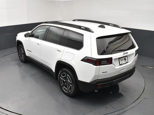 New 2026 Bright White Clear-Coat Exterior Paint Jeep Limited image 16