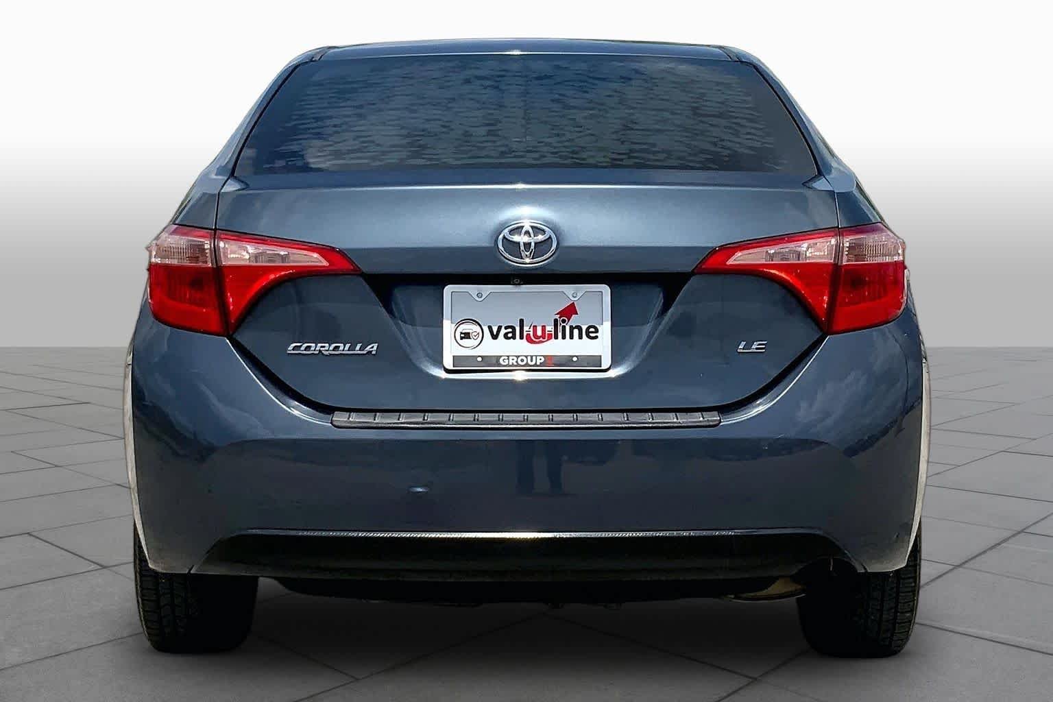 Used 2018 Slate Metallic Toyota LE image 5