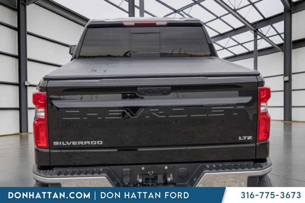 Used 2025 Black Chevrolet LTZ image 26