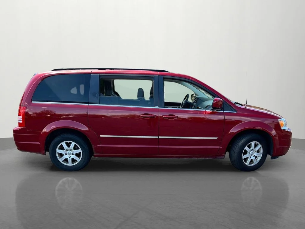 Used 2010 Chrysler Town & Country Touring with VIN 2A4RR5D18AR104332 for sale in Monroe, WI