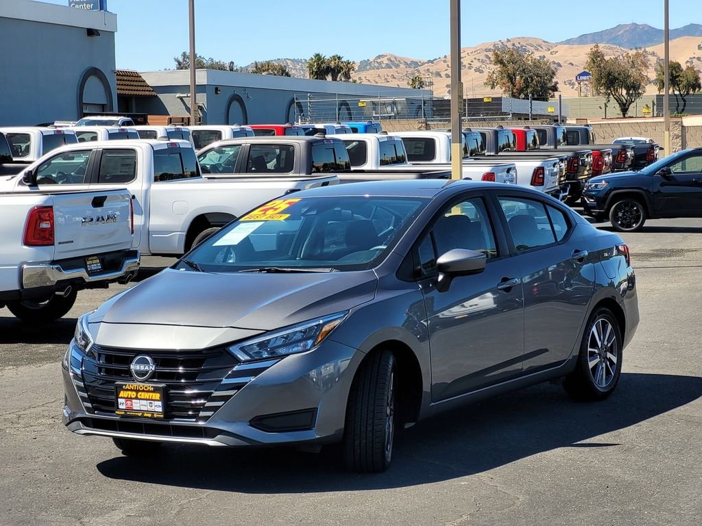 Used 2025 Gray Nissan 1.6 SV image 8