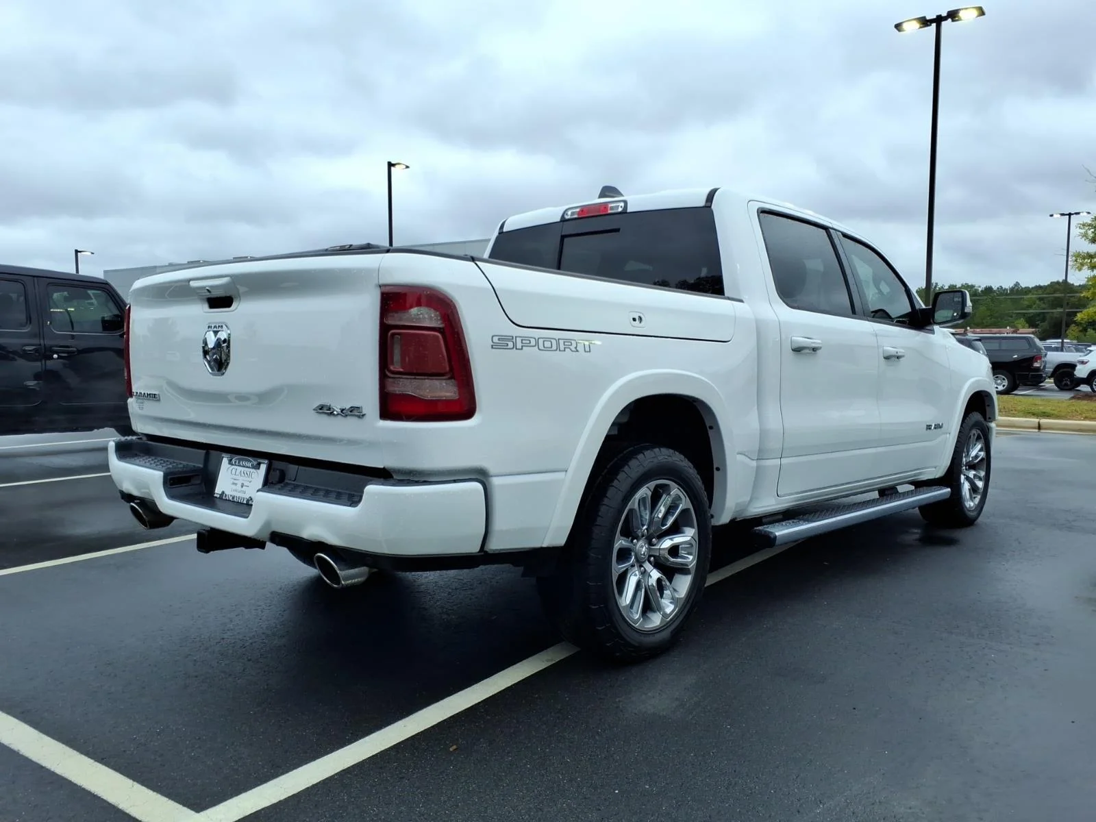 Used 2020 Bright White Clearcoat Ram Laramie image 2