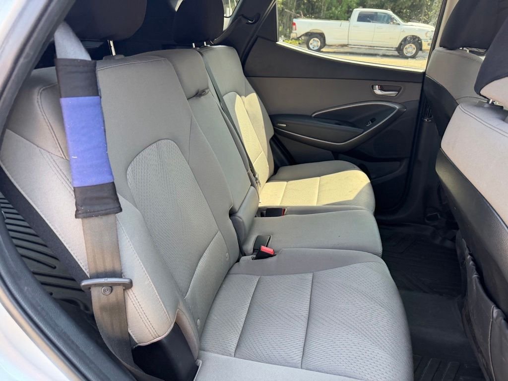 Used 2018 Silver Hyundai 2.4 Base image 12