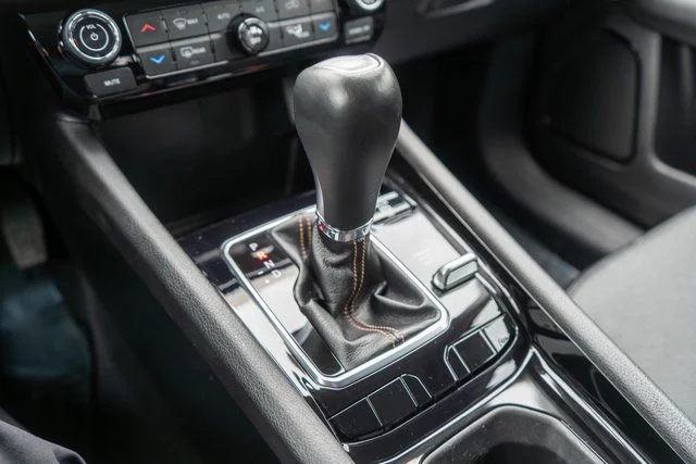 Used 2022 White Jeep Limited image 27