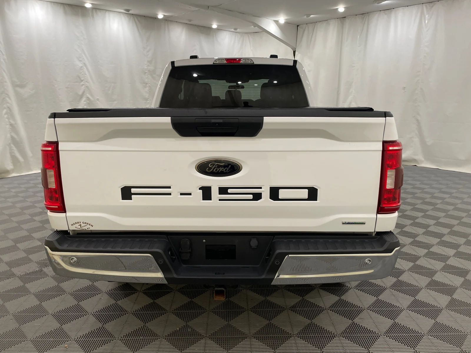 Used 2022 Oxford White Ford XLT image 6