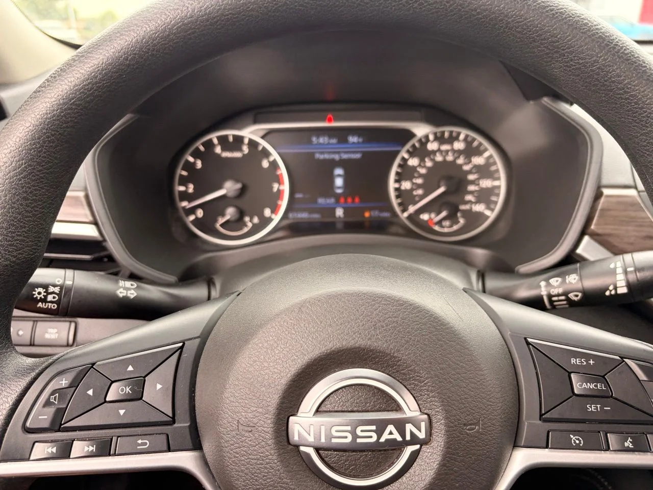 Used 2023 Super Black Clearcoat Nissan 2.5 SV image 29