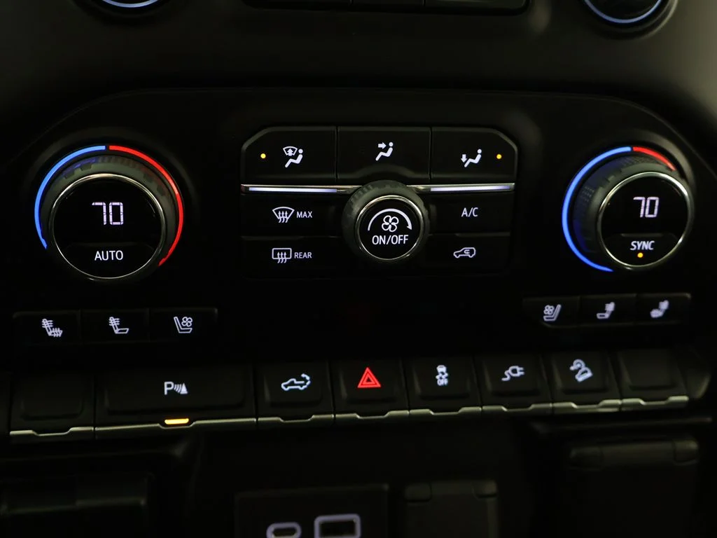Used 2022 Summit White Chevrolet LTZ image 57