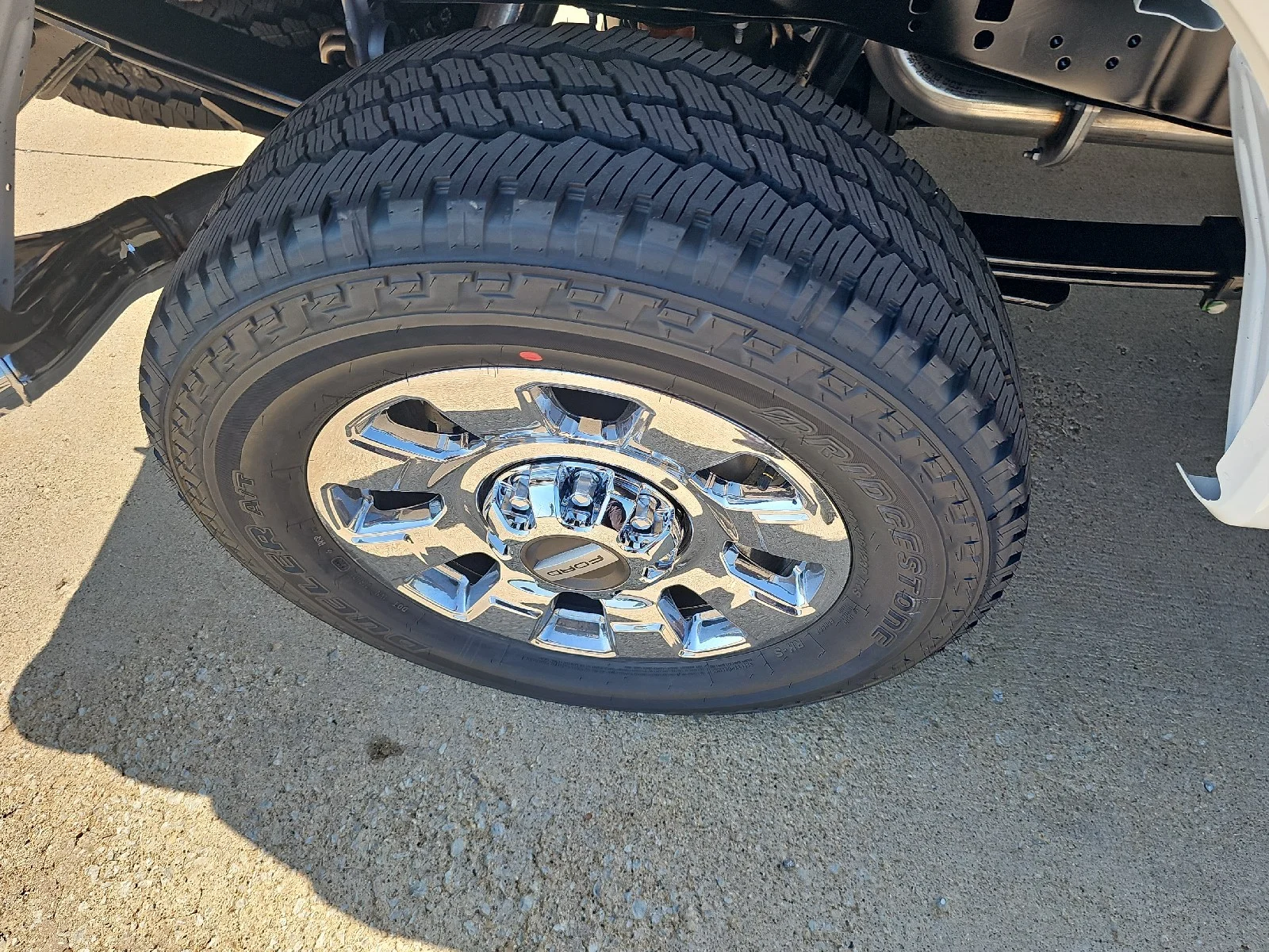 New 2026 Star White Metallic Tri-Coat Ford F-250® Lariat® image 13