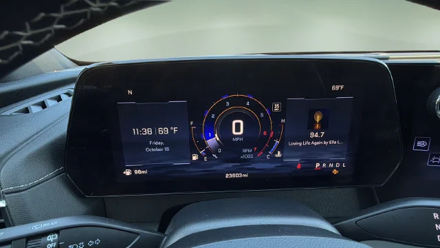 Used 2026 Summit White Chevrolet LT image 15