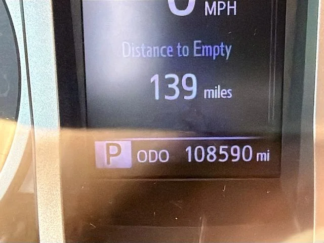 Used 2019  Toyota SR5 image 9