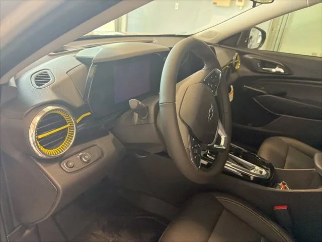 2026 Chevrolet Trax Activ - Photo 15
