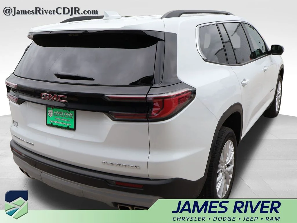 Used 2026 White GMC Elevation image 5